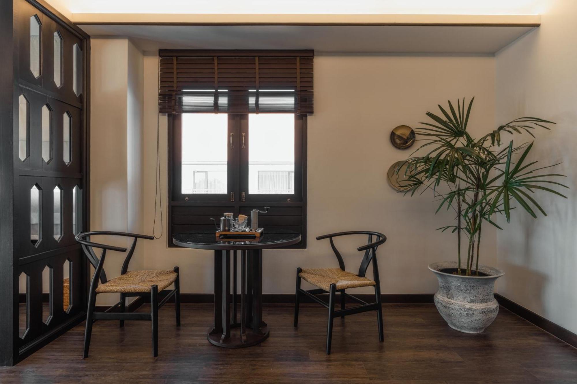 Burirattana Hotel-An Adults Only Hotel Chiang Mai Ngoại thất bức ảnh